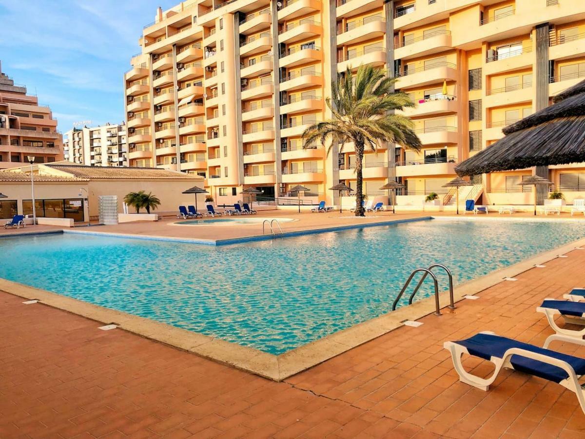 Amazing Apartment In Praia Da Rocha 포티마오 외부 사진