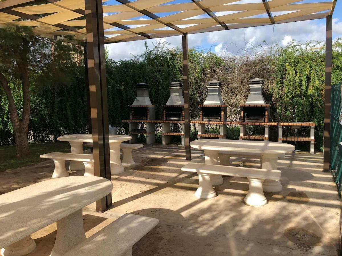 Amazing Apartment In Praia Da Rocha 포티마오 외부 사진