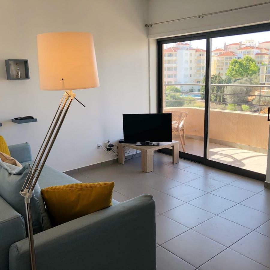Amazing Apartment In Praia Da Rocha 포티마오 외부 사진