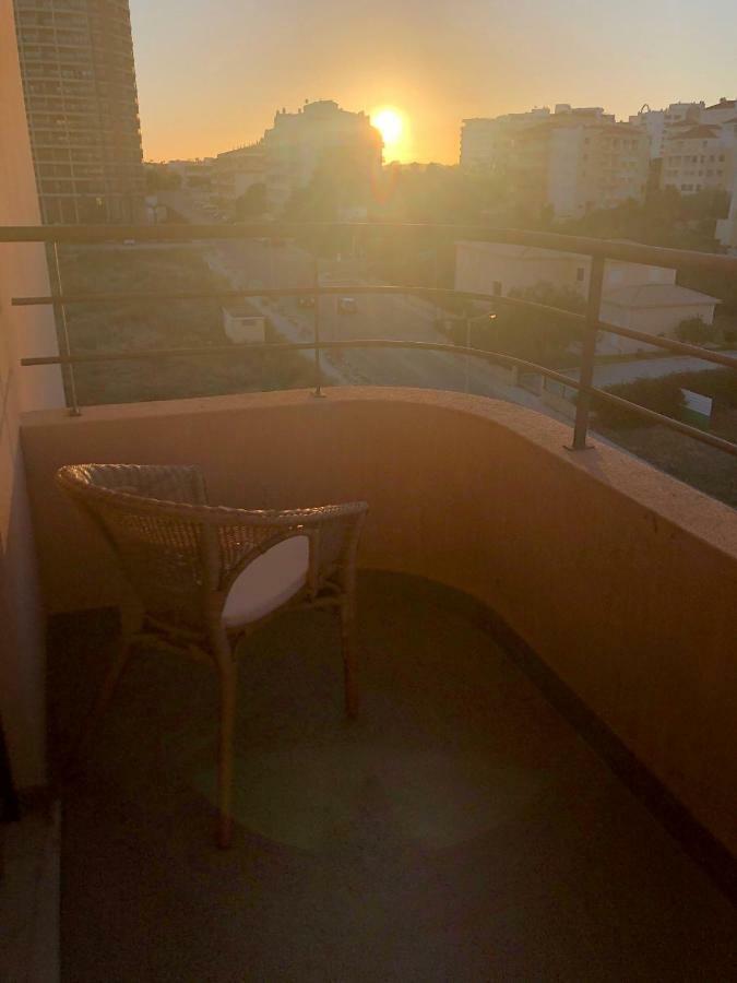 Amazing Apartment In Praia Da Rocha 포티마오 외부 사진