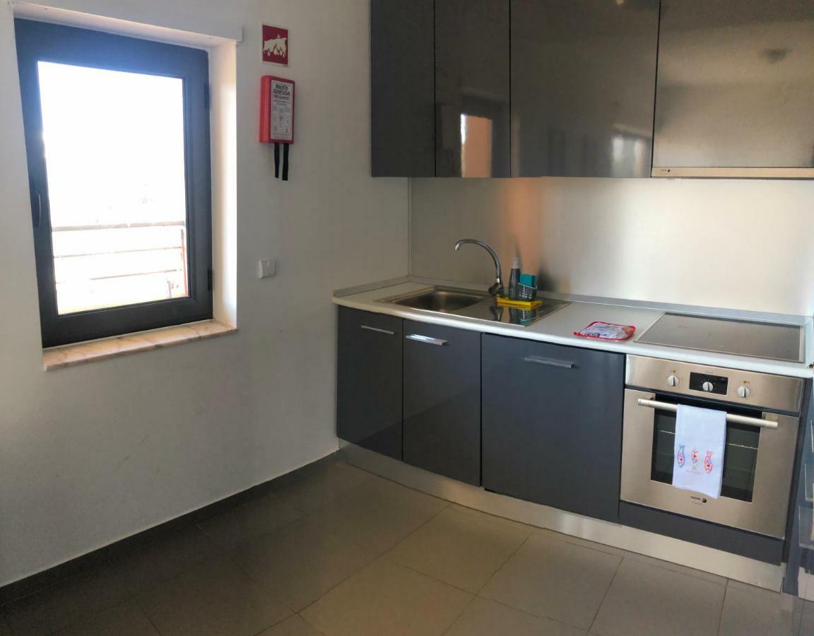 Amazing Apartment In Praia Da Rocha 포티마오 외부 사진